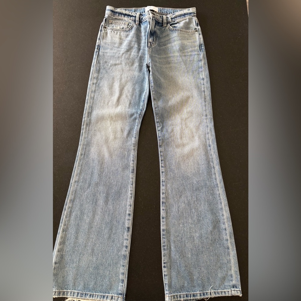NWOT CURRENT ELLIOTT distressed women’s denim jeans